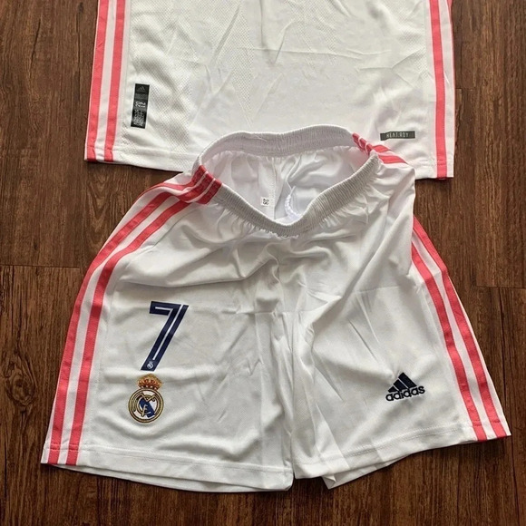 Adidas Real Madrid Hazard #7 Soccer Jersey & Shorts Set XL New - Picture 5 of 6